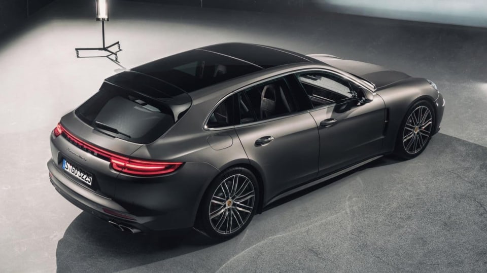 Praktické Porsche Panamera Sport Turismo.
